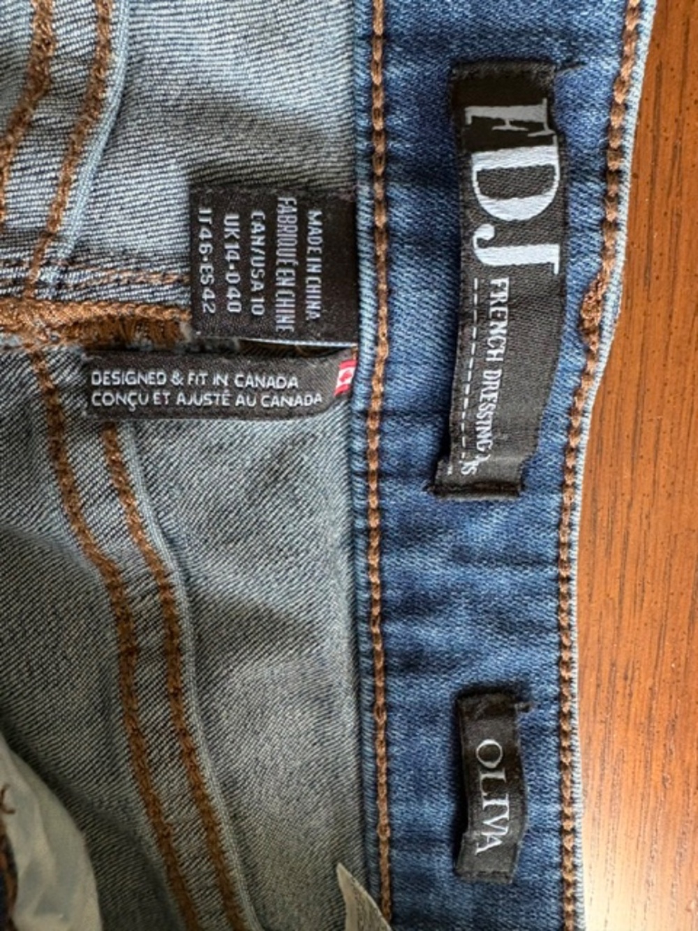 FDJ French Dressing Jeans Olivia sz 10 blue denim 28 in inseam deco embroidery - Picture 4 of 15